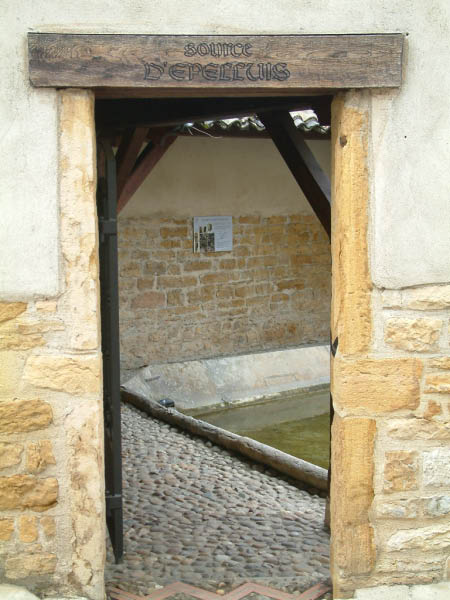 St-Cyr003