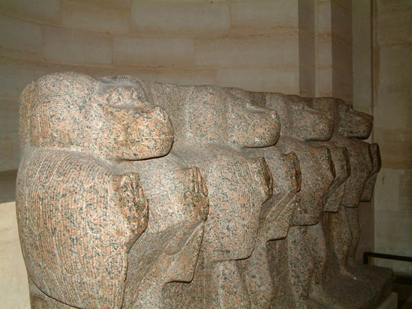Louvre 023