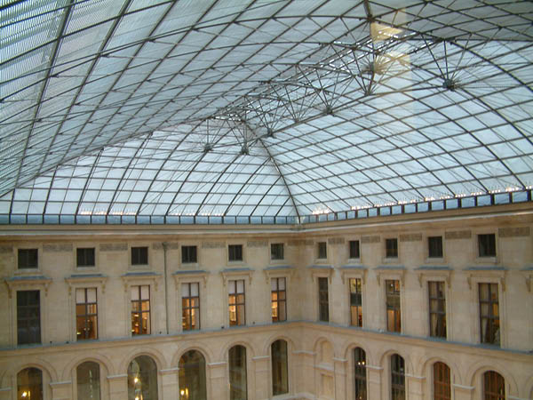 Louvre 124